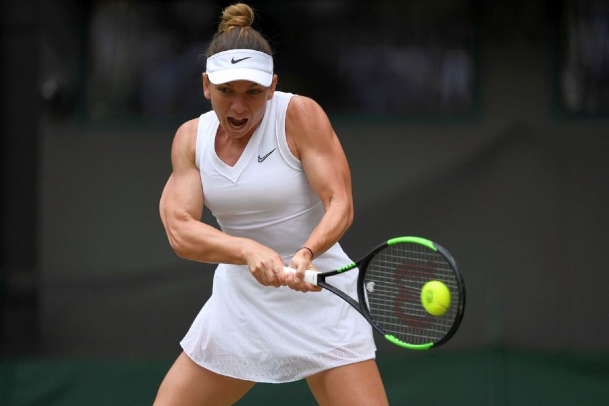 SIMONA HALEP - SHUAI ZHANG 7-6, 6-1 // FOTO + VIDEO Simona Halep, imperială! Jucătoarea noastră s-a calificat în semifinale la Wimbledon după o revenire imensă reușită în fața lui Zhang