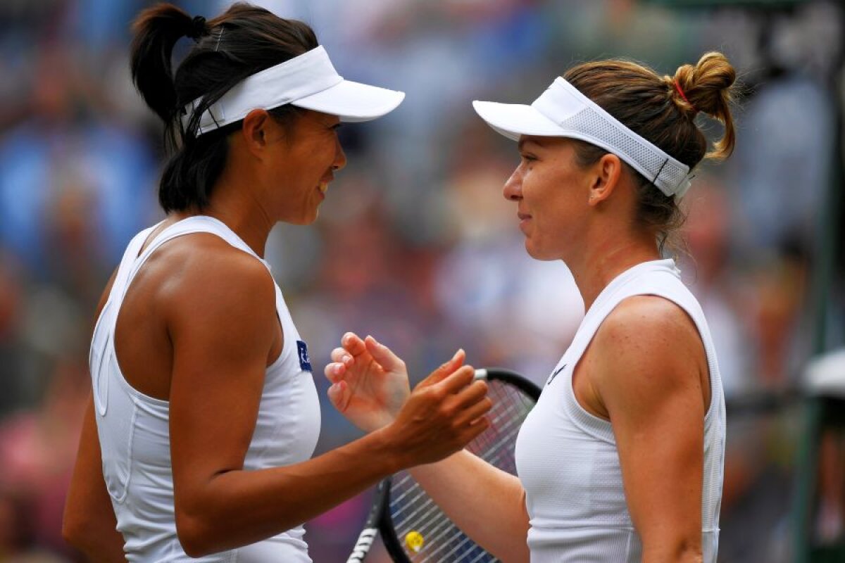 SIMONA HALEP - SHUAI ZHANG 7-6, 6-1 // FOTO + VIDEO Simona Halep, imperială! Jucătoarea noastră s-a calificat în semifinale la Wimbledon după o revenire imensă reușită în fața lui Zhang