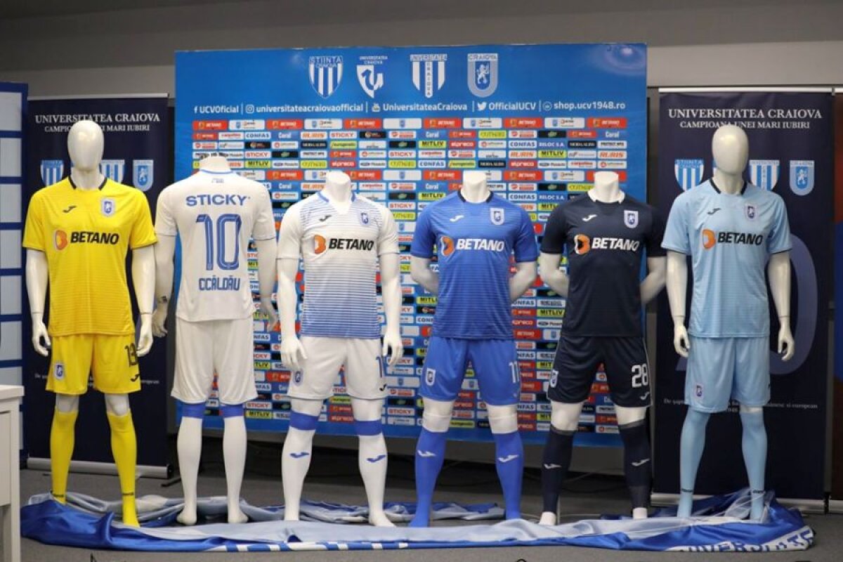 FOTO CSU Craiova și-a prezentat noul echipament: „Destul de frumoase tricourile, să vedem ce vom juca în ele”