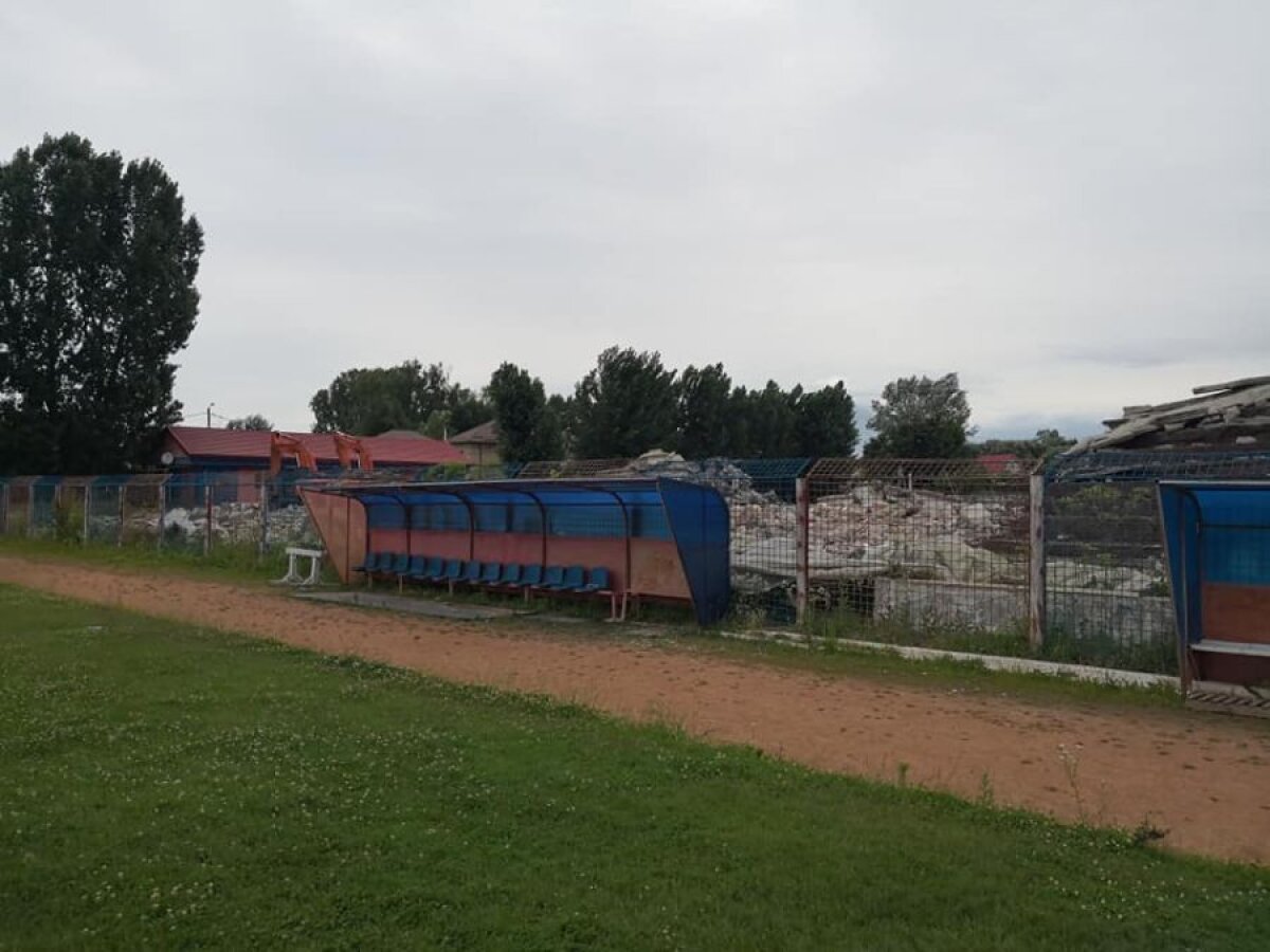 CHINDIA TÂRGOVIȘTE // FOTO Au început lucrările la stadionul din Târgovişte » Investiţie de 5 milioane de euro! Cum va arăta arena