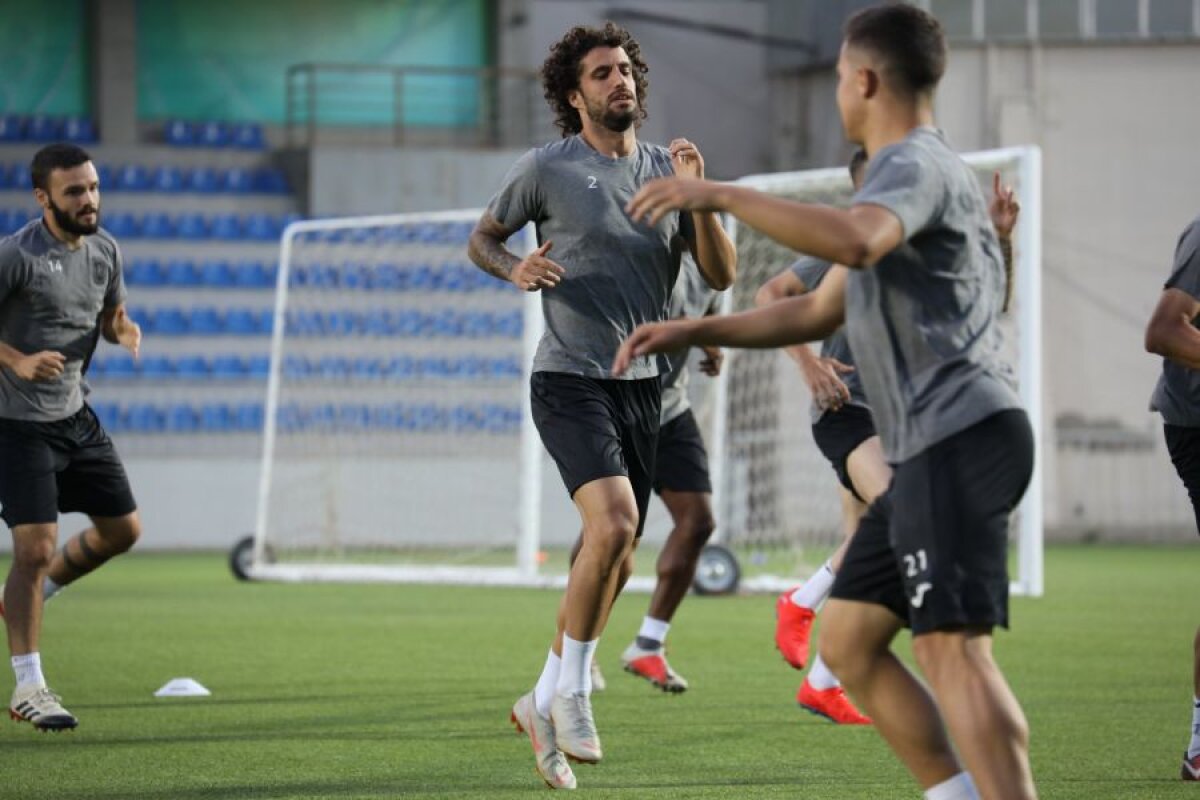 SABAIL FK - CSU CRAIOVA // VIDEO+FOTO Oltenii au motive de îngrijorare după antrenamentul oficial! Nicușor Bancu: „Nu suntem obișnuiți”