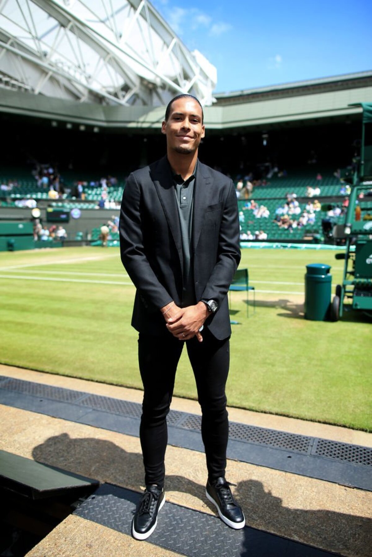 SIMONA HALEP - ELINA SVITOLINA 6-1, 6-3 // FOTO David Beckham și Virgil van Dijk au urmărit victoria entuziasmantă a lui Halep! A fost primul meci la Wimbledon pentru fundașul lui Liverpool