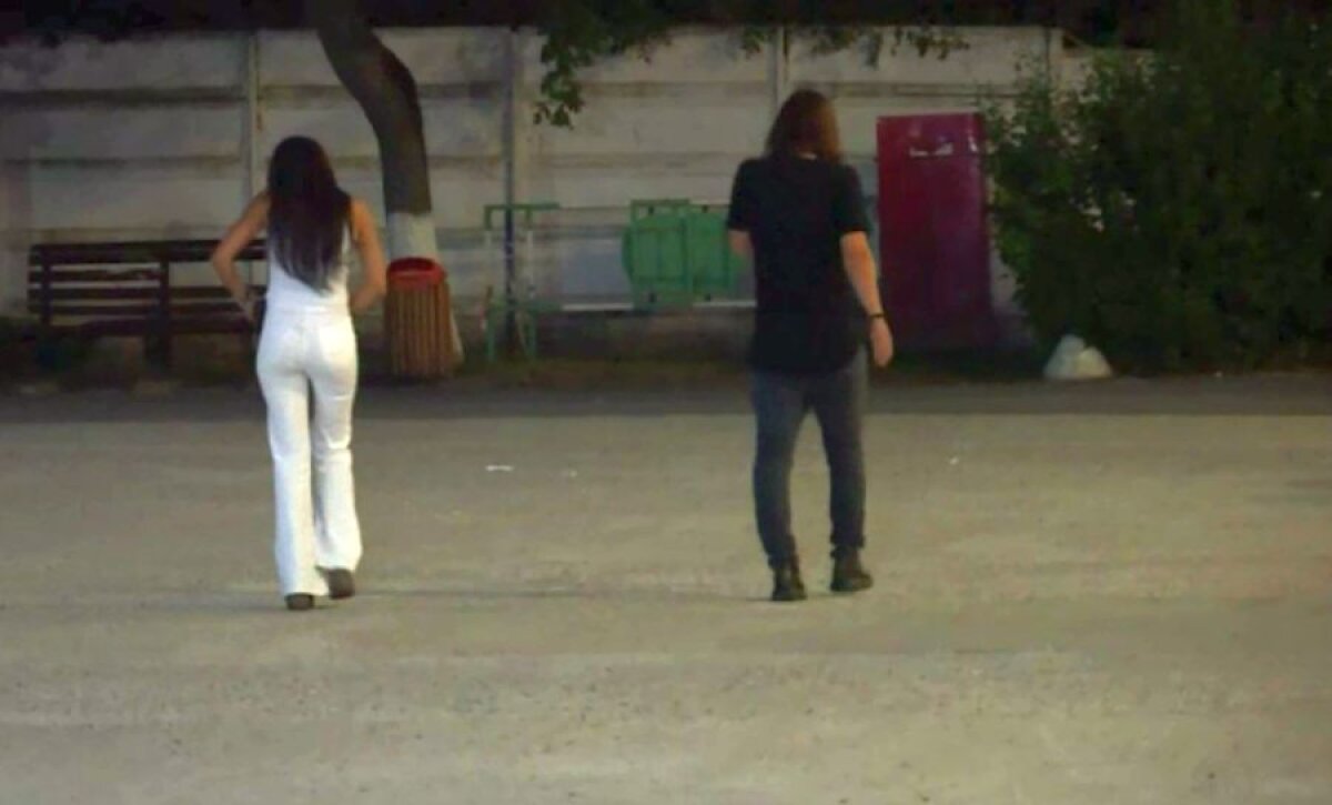 GALERIE FOTO Cu cine a plecat Dan Alexa după ce a fost bătut de Anamaria Prodan » Bruneta l-a așteptat la stadion