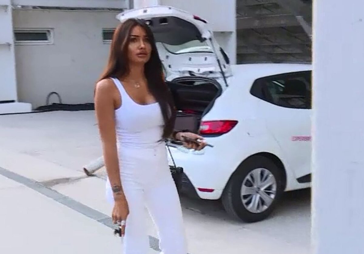 GALERIE FOTO Cu cine a plecat Dan Alexa după ce a fost bătut de Anamaria Prodan » Bruneta l-a așteptat la stadion