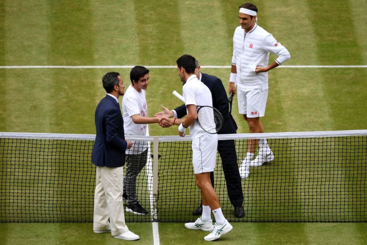 NOVAK DJOKOVIC - ROGER FEDERER 3-2 // VIDEO+FOTO ISTORIE la Wimbledon! Finală ANTOLOGICĂ, decisă la tie-break în decisiv