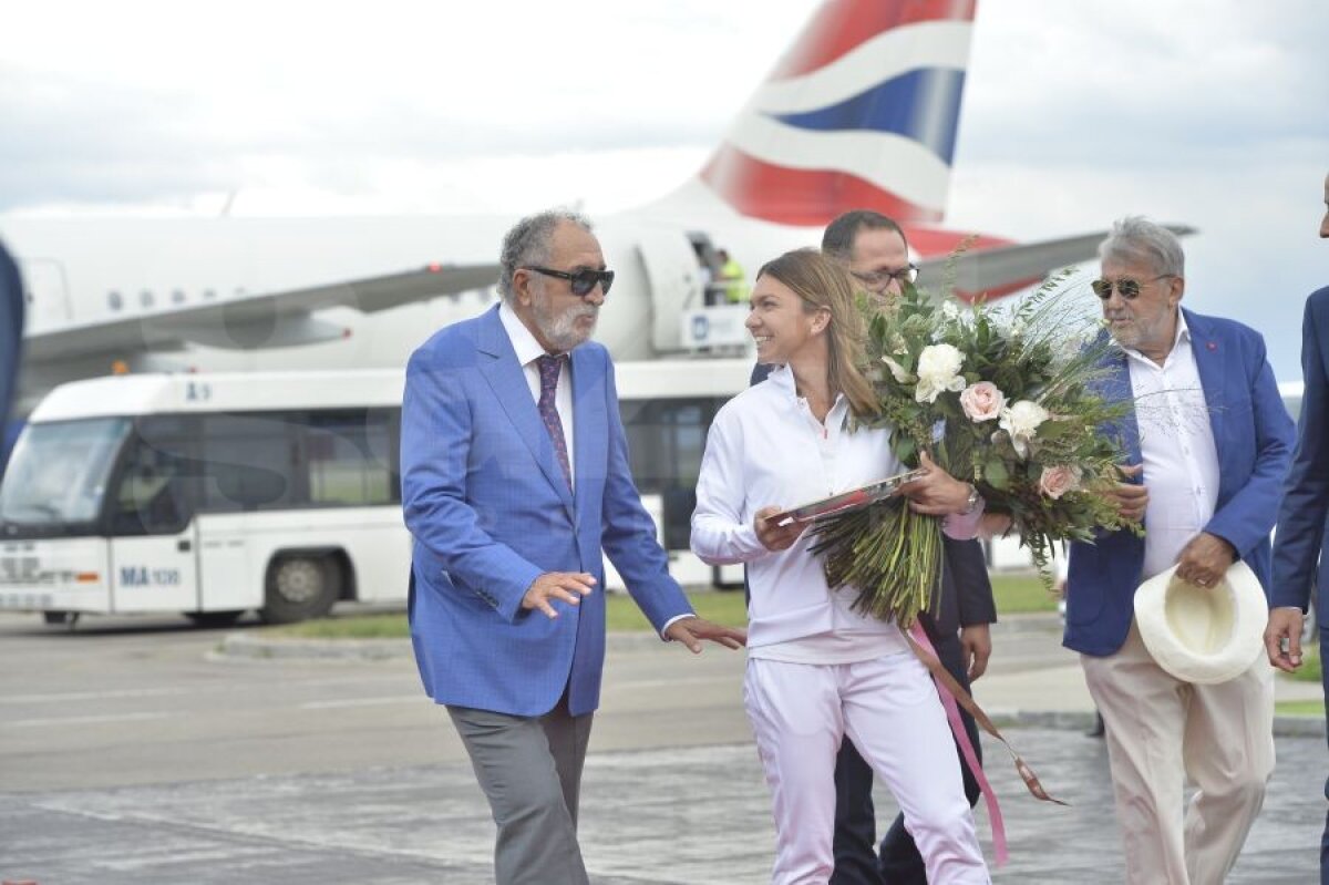 SIMONA HALEP A AJUNS ÎN ROMÂNIA // VIDEO Primire de gală pentru campioana de la Wimbledon 2019: „Domnul Țiriac m-a făcut să cred că o pot bate pe Serena” 