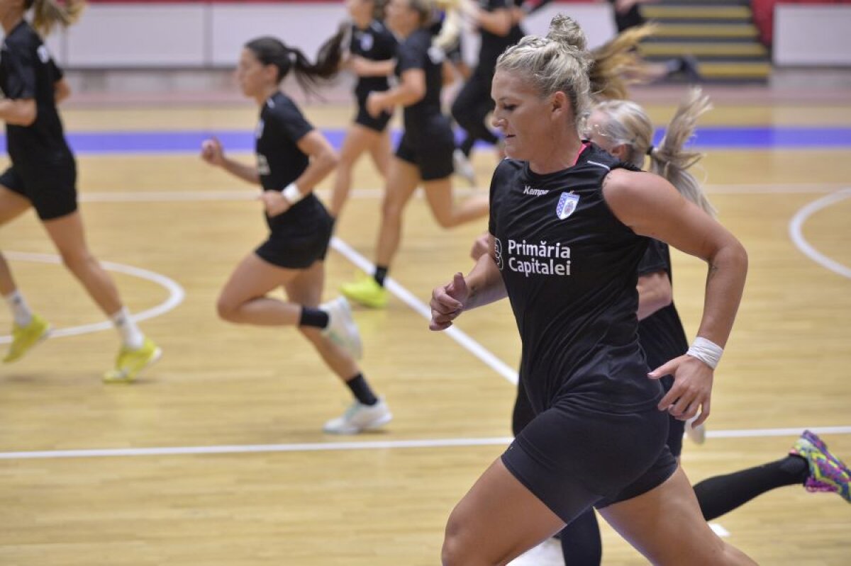 FOTO Reunire fără Neagu » CSM București a început pregătirea pentru noul sezon