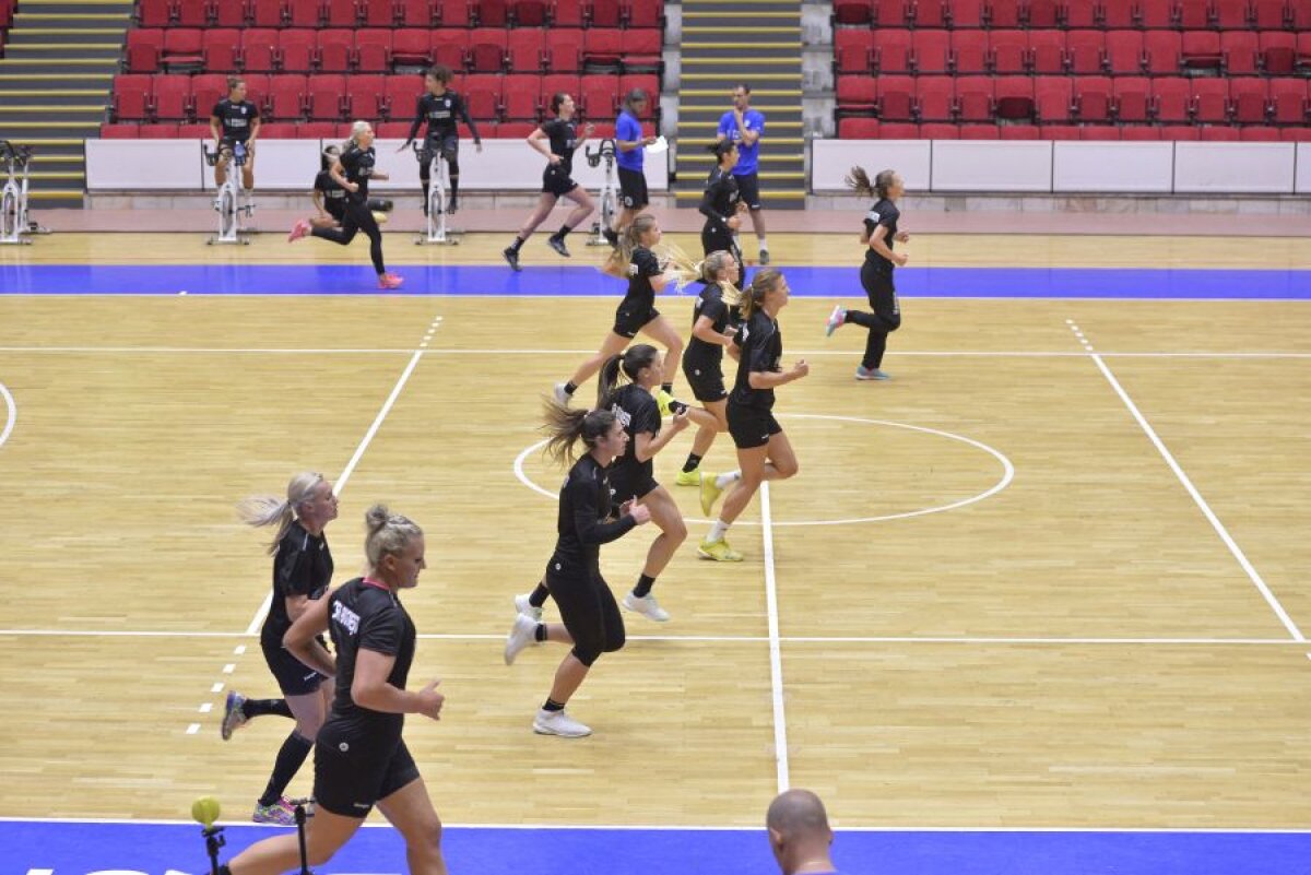 FOTO Reunire fără Neagu » CSM București a început pregătirea pentru noul sezon