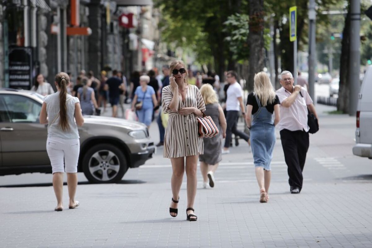 MILSAMI ORHEI - FCSB // GALERIE FOTO Cealaltă față a Moldovei » Frumuseți la tot pasul pe străzile din Chișinău