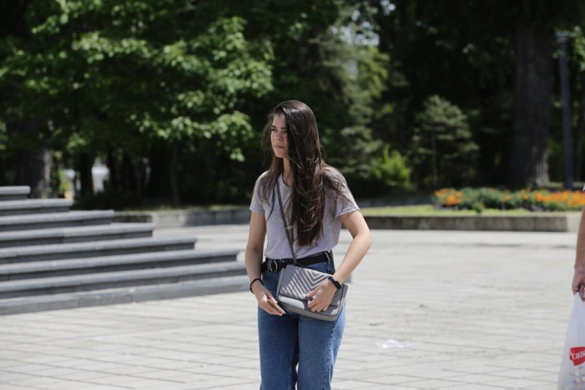 MILSAMI ORHEI - FCSB // GALERIE FOTO Cealaltă față a Moldovei » Frumuseți la tot pasul pe străzile din Chișinău