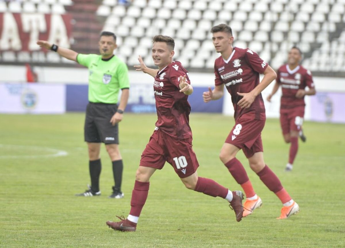 RAPID - HAPOEL HAIFA 3-3 // FOTO » S-a aprins Regia! Rapid și-a prezentat lotul într-un amical spectaculos + Daniel Pancu e optimist: „Avem șanse reale să promovăm” » Gabi Tamaș nu a fost la meci