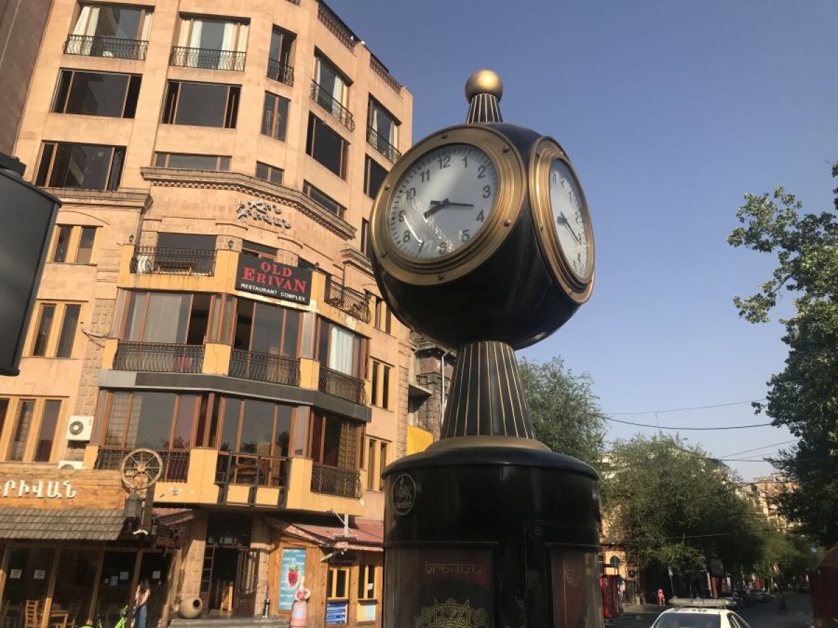 ALASHKERT - FCSB // VIDEO + FOTO Roș-albaștrii joacă în Erevan, orașul fascinant cărămiziu și roz