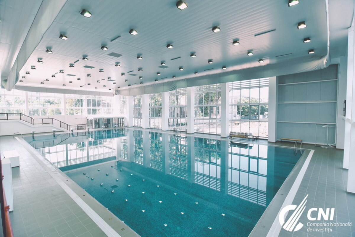 GALERIE FOTO După 31 de ani, o bijuterie în locul ruinei! » Noul bazin de polo pentru sportivii de la Rapid e GATA! Vezi cum arată în interior