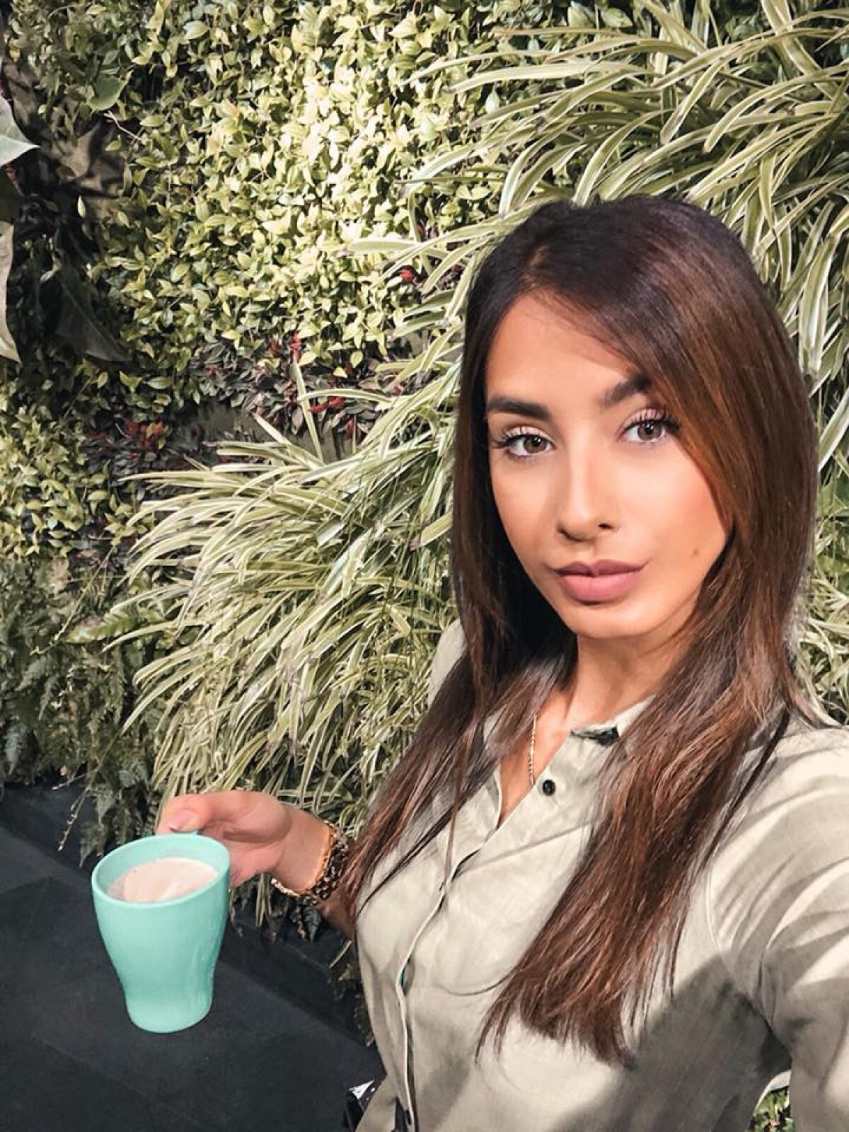 FOTO Brenda Patea, modelul româno-german care voia să-l vadă pe Ronald Gavril luptând în această seară! Meciul a fost anulat