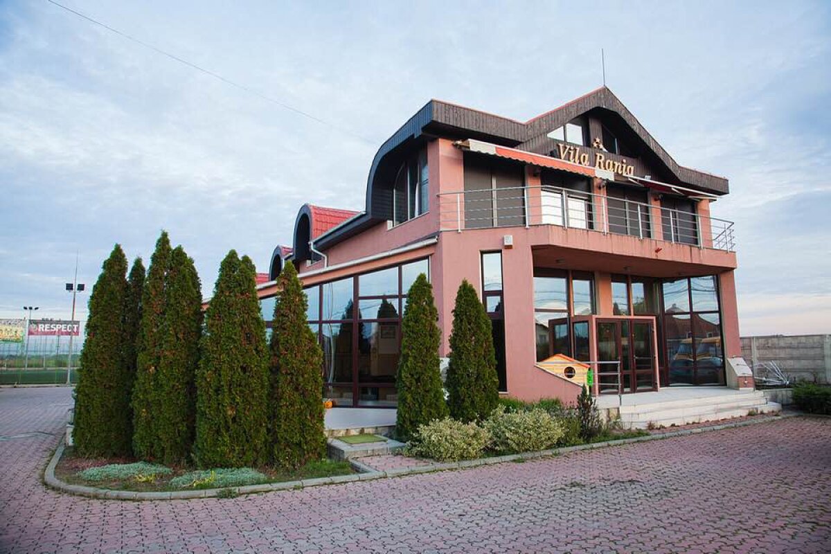 Soția lui Daniel Prodan a scos la vânzare vila construită de fostul fundaș! Investiția a costat 600.000 de euro