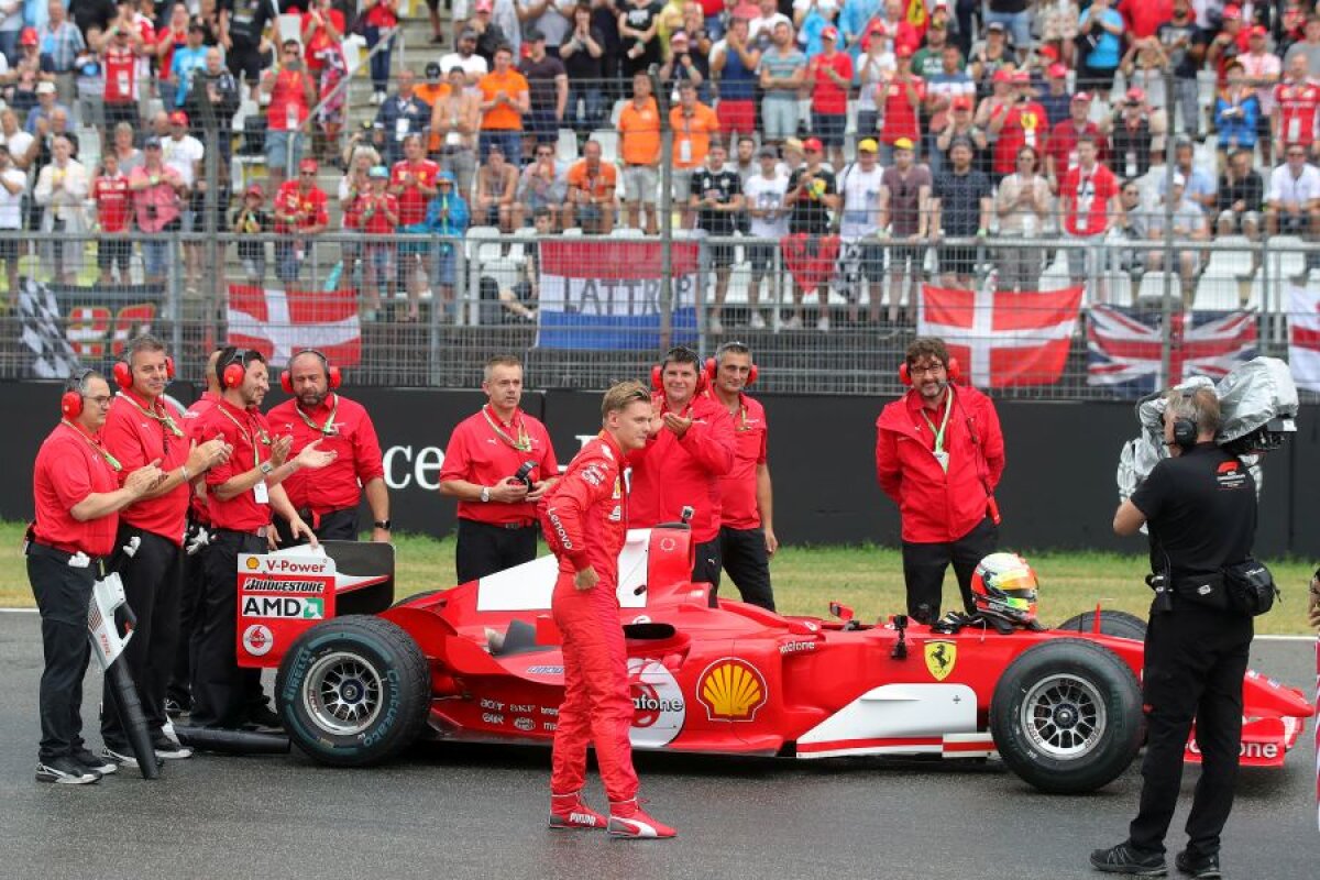 FORMULA 1 // VIDEO + FOTO Moment emoționant în Germania » Mick Schumacher a pilotat mașina tatălui său pe circuit