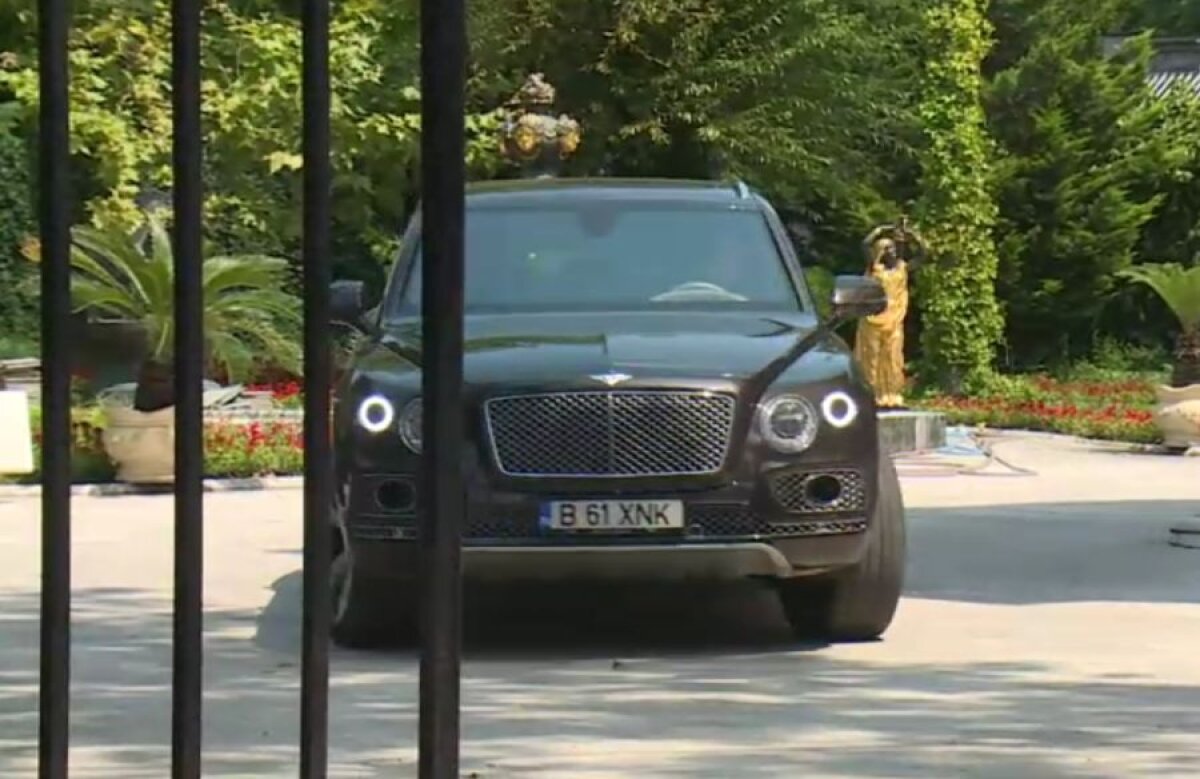 VIDEO+FOTO // Gigi Becali și-a cumpărat un bolid de peste 200.000 de euro » Este cel mai rapid și exclusivist SUV din lume!