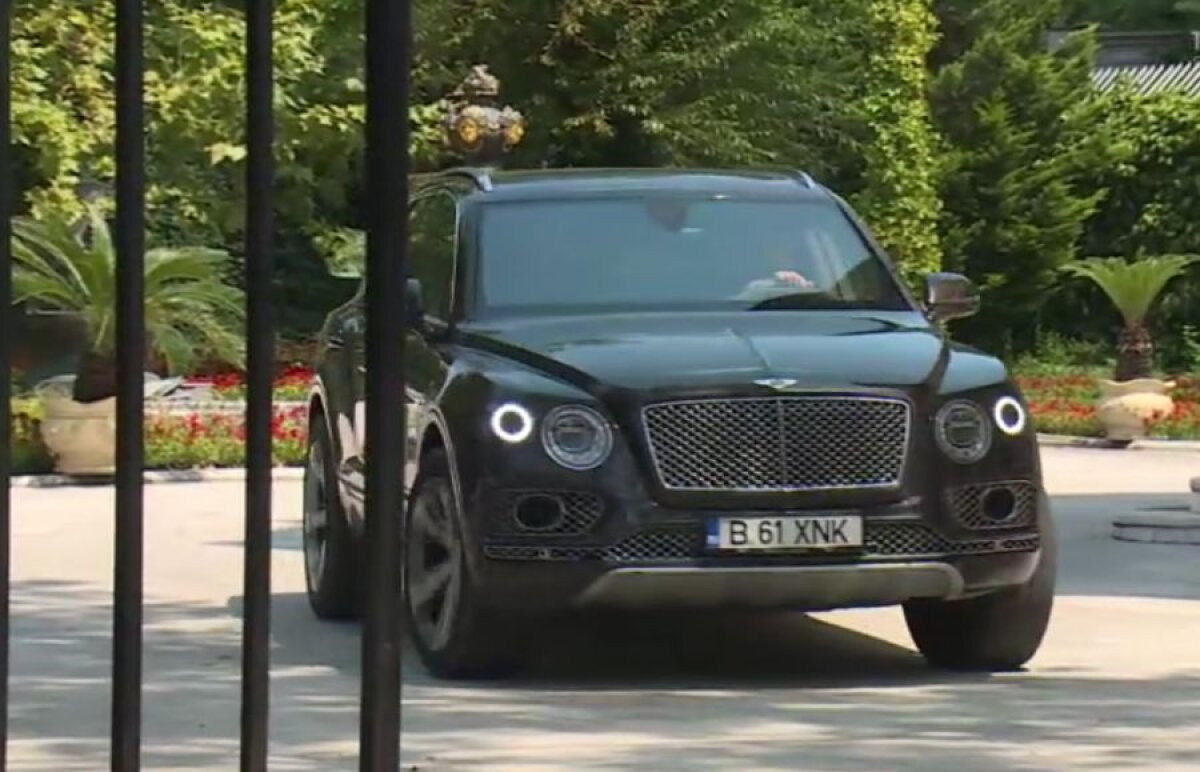 VIDEO+FOTO // Gigi Becali și-a cumpărat un bolid de peste 200.000 de euro » Este cel mai rapid și exclusivist SUV din lume!