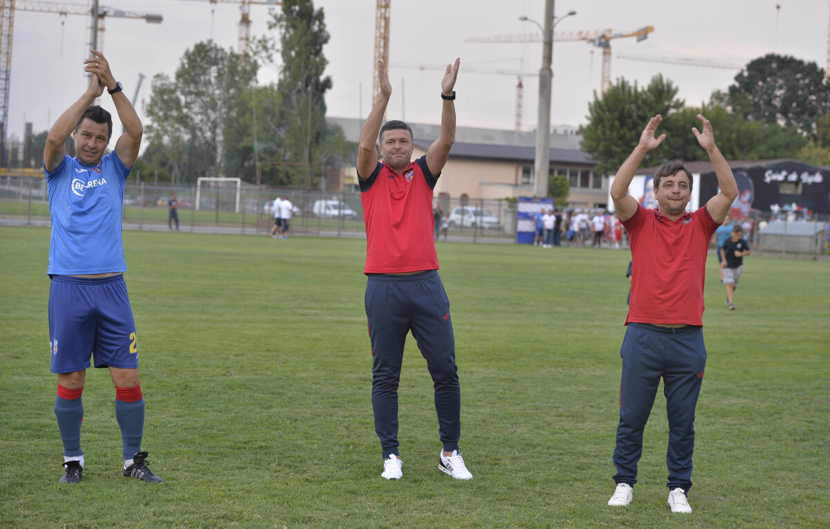 CSA STEAUA - CS MIHAI BRAVU 8-0 // VIDEO+FOTO Roș-albaștrii s-au calificat în turul II al Cupei României, la debutul lui Daniel Oprița » Mesajele ultrașilor după crima de la Caracal