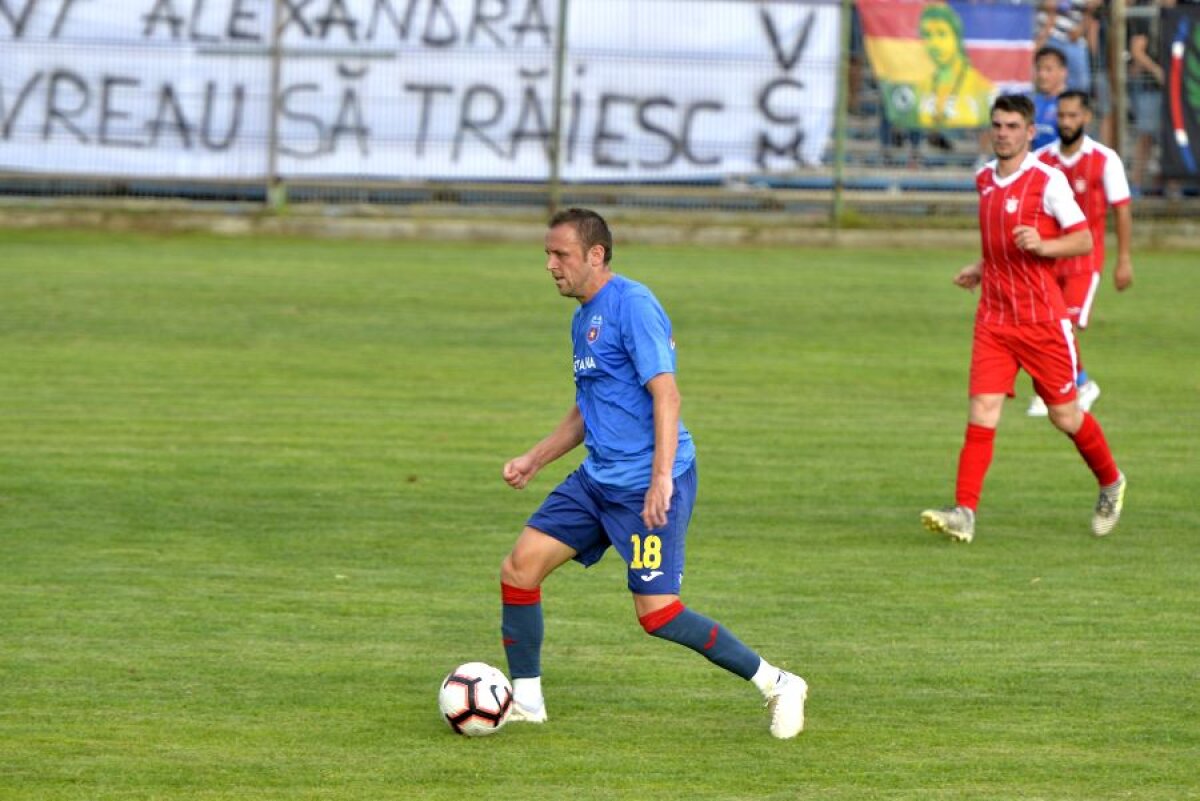 CSA STEAUA - CS MIHAI BRAVU 8-0 // VIDEO+FOTO Roș-albaștrii s-au calificat în turul II al Cupei României, la debutul lui Daniel Oprița » Mesajele ultrașilor după crima de la Caracal