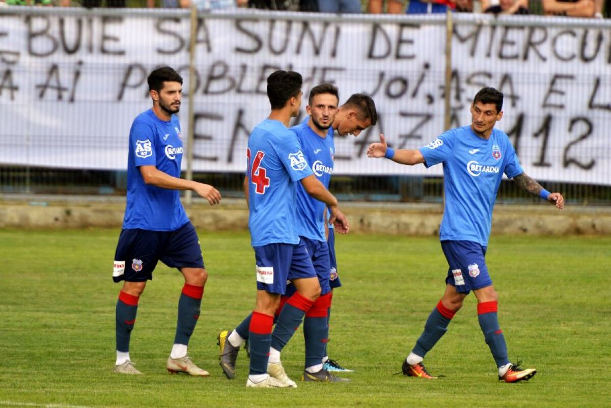 CSA STEAUA - CS MIHAI BRAVU 8-0 // VIDEO+FOTO Roș-albaștrii s-au calificat în turul II al Cupei României, la debutul lui Daniel Oprița » Mesajele ultrașilor după crima de la Caracal