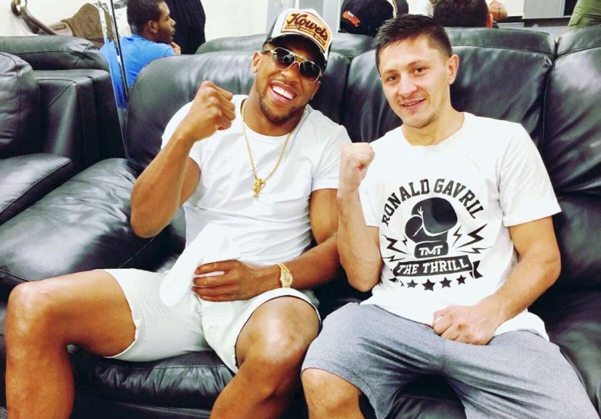 EXCLUSIV Ronald Gavril, despre accidentarea dinaintea meciului cu Vaughn Alexander: „Oamenii trebuie să știe” + Discuții cu Mircea Badea și Floyd Mayweather