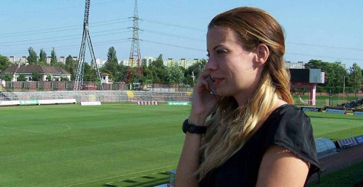 CRAIOVA - HONVED // FOTO Tamara Nemeth, directorul tehnic de la Honved, a atras toate privirile pe „Oblemenco”: „Nu mă sperii de cei 40 de bărbați din club!”