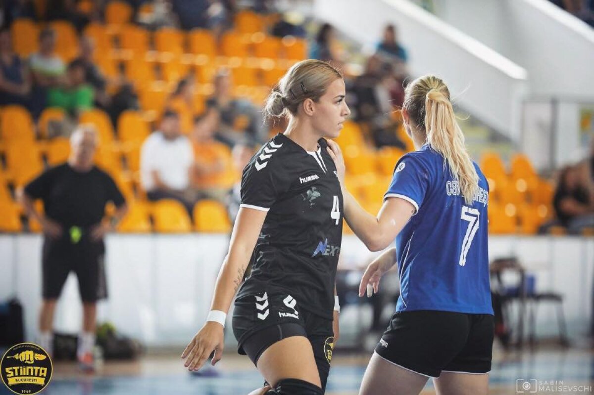 DINAMO - CLINCENI 4-2 / FOTO Iubita sexy a tânărului dinamovist Andreas Mihaiu l-a încurajat cu Clinceni » E handbalistă și a făcut senzație în tribună