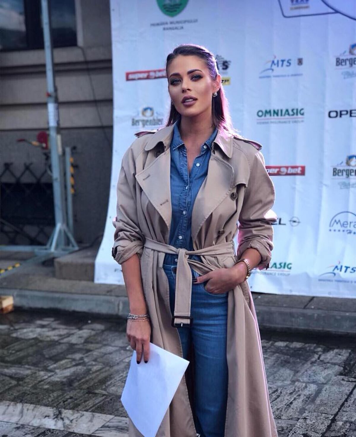 VIDEO Roxana Nemeș, din Playboy la Survivor, alături de Cătălin Moroșanu: „Mă trezesc la 6 dimineața ca să ajung la sală"