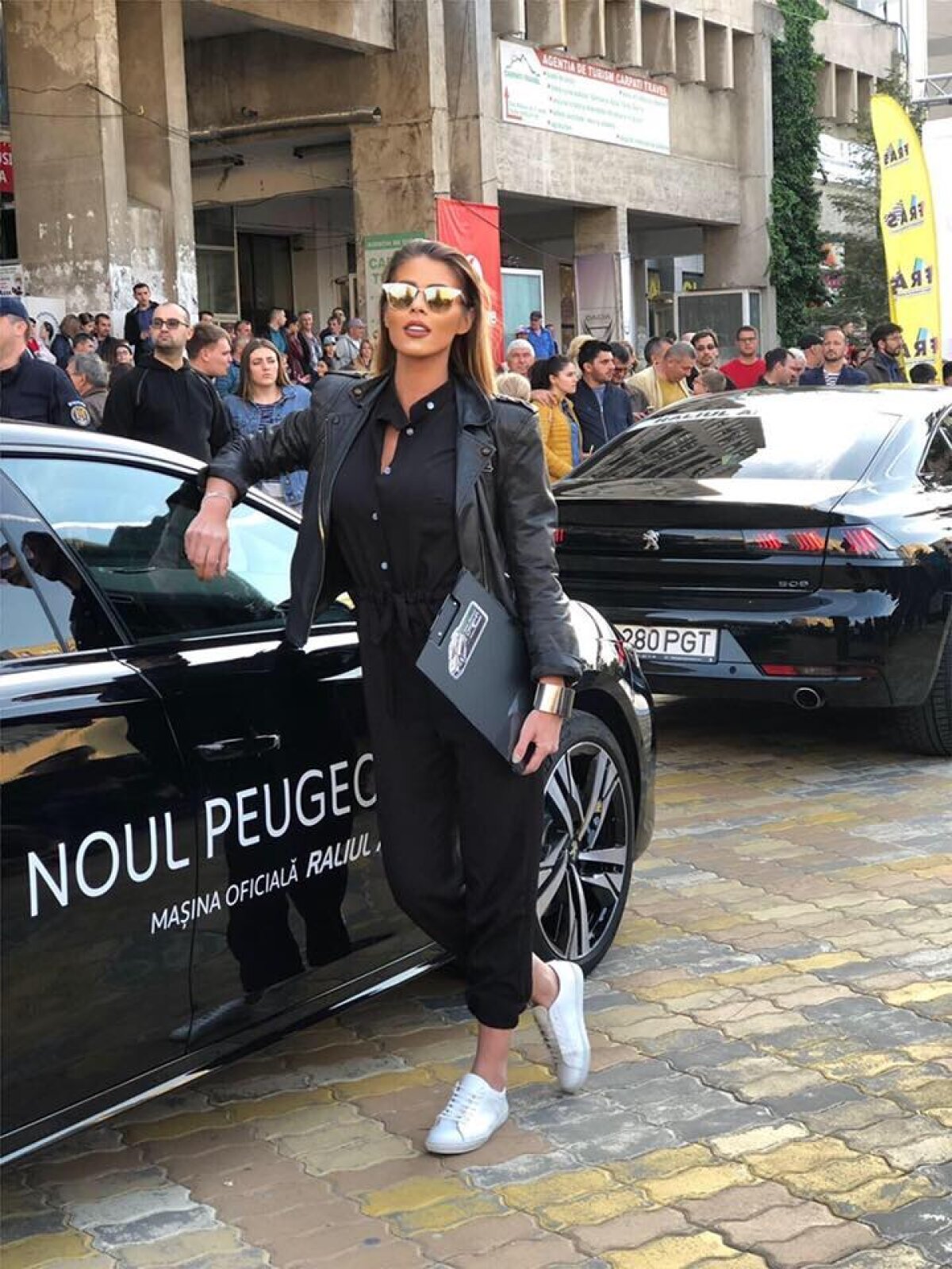 VIDEO Roxana Nemeș, din Playboy la Survivor, alături de Cătălin Moroșanu: „Mă trezesc la 6 dimineața ca să ajung la sală"