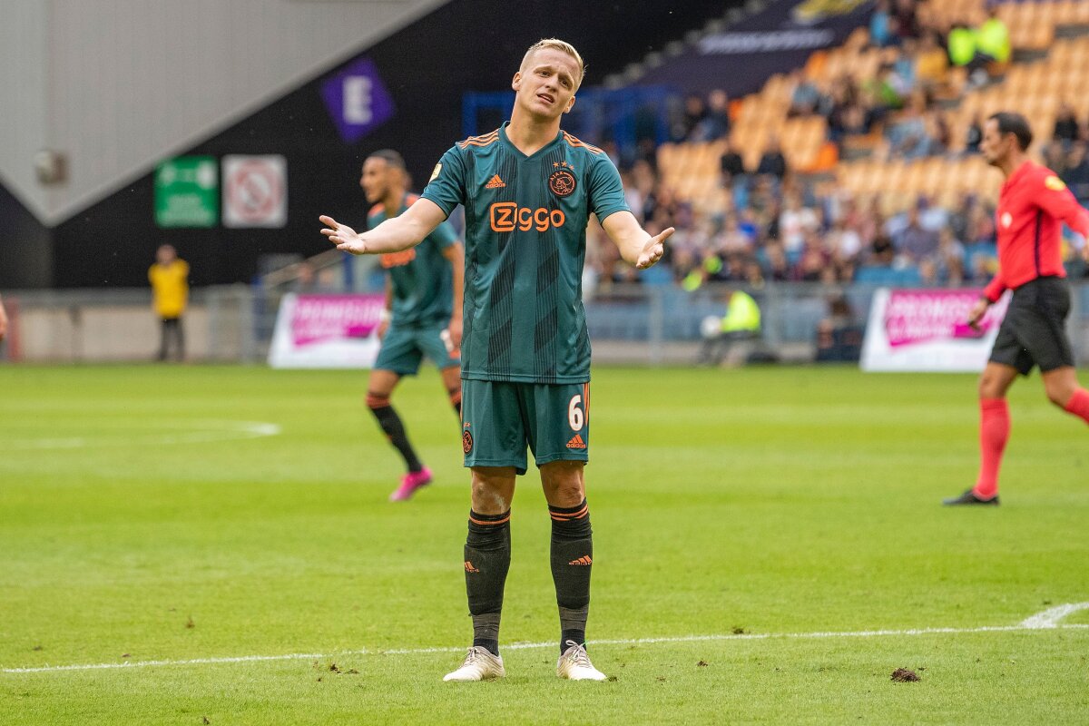 VITESSE - AJAX 2-2 // VIDEO Răzvan Marin, o zi plină de ghinion! Greșeli și în apărare, și în atac la debutul în Eredivisie » A ratat o ocazie imensă!