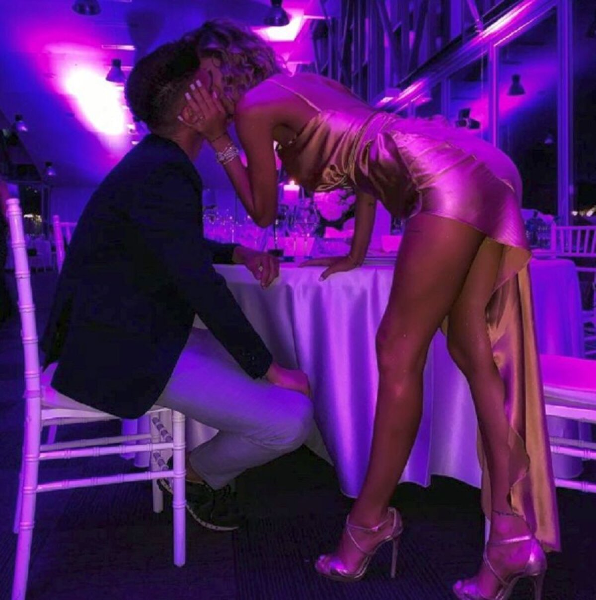 Ramona Olaru și Cosmin Achim // FOTO Superba asistentă TV a renunțat la Ionuț Radu, după ce a fost cucerită de jucătorul de la FC Voluntari!