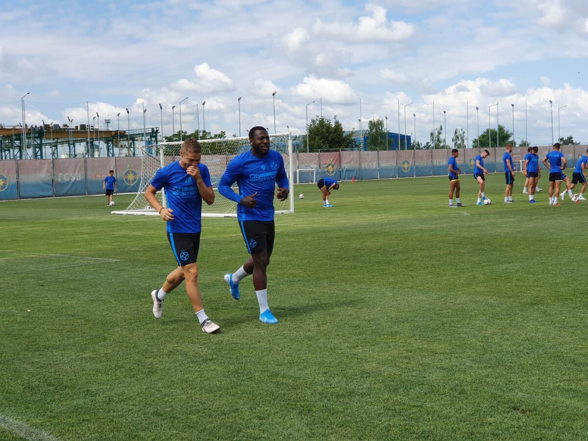 ASTRA - FCSB // VIDEO+FOTO Ionuț Panțîru, prima apariție oficială după transferul la FCSB: „Antrenorul nu e problema noastră! E treaba domnului Becali” + 5 nume noi la antrenament