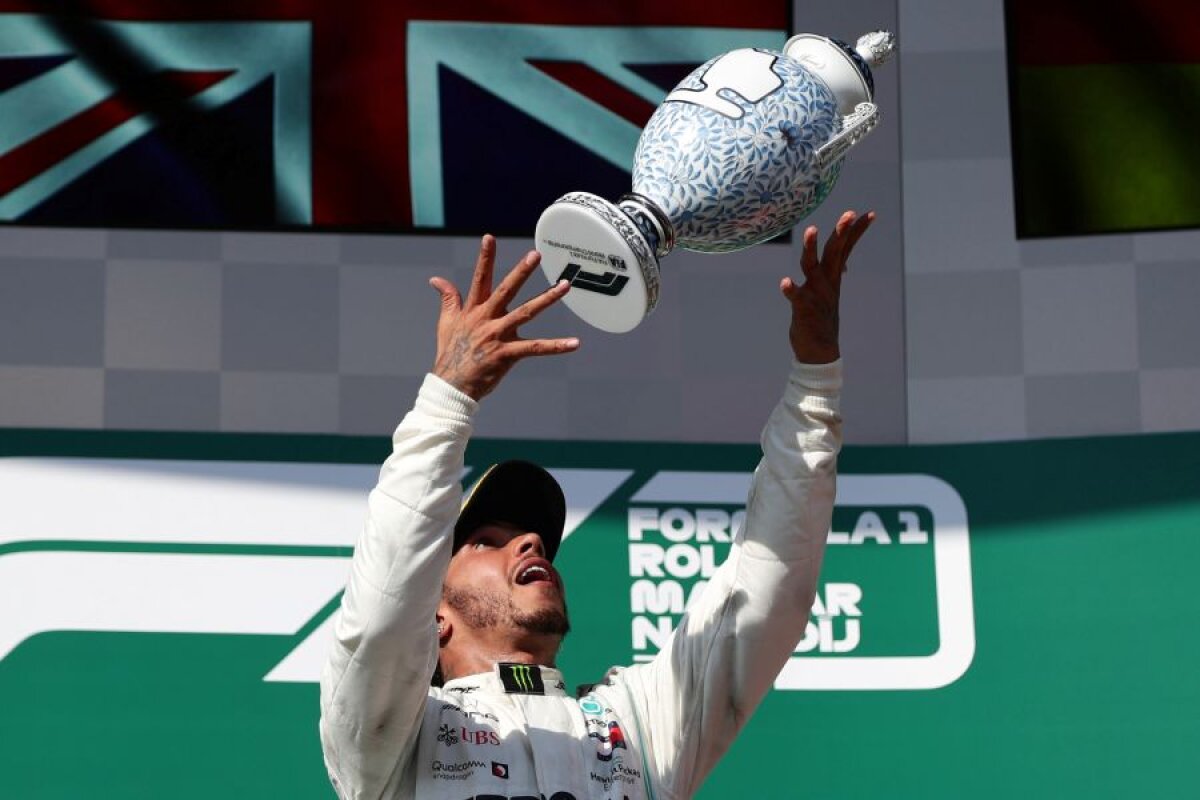 MARELE PREMIU AL UNGARIEI // FOTO Lewis Hamilton, a opta victorie a sezonului, pe „Hungaroring” » Britanicul l-a devansat pe Verstappen după un final palpitant