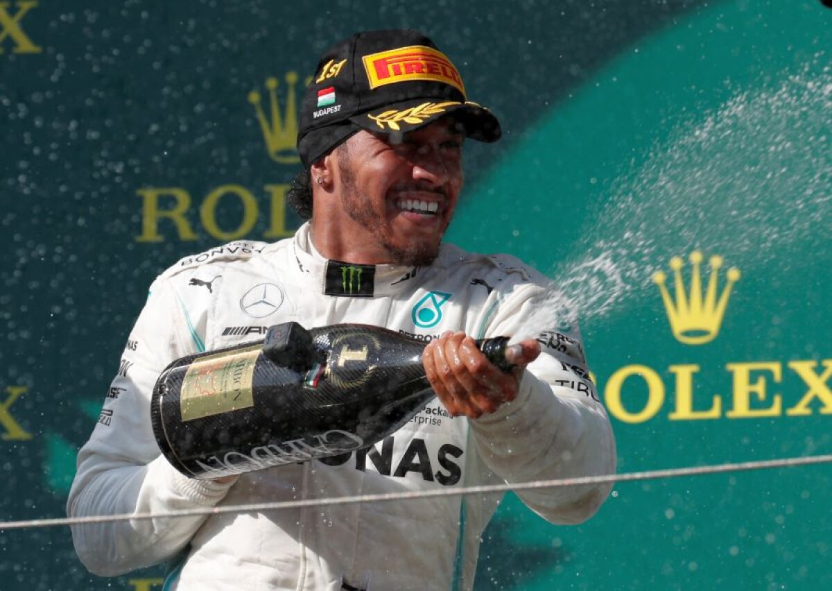 MARELE PREMIU AL UNGARIEI // FOTO Lewis Hamilton, a opta victorie a sezonului, pe „Hungaroring” » Britanicul l-a devansat pe Verstappen după un final palpitant