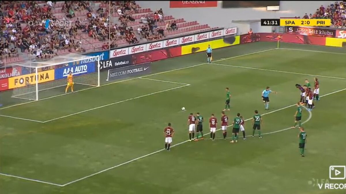SPARTA PRAGA - PRIBRAM 3-0 // VIDEO Florin Niță, aplaudat de un stadion întreg în etapa a patra din Cehia, după ce a apărat un penalty
