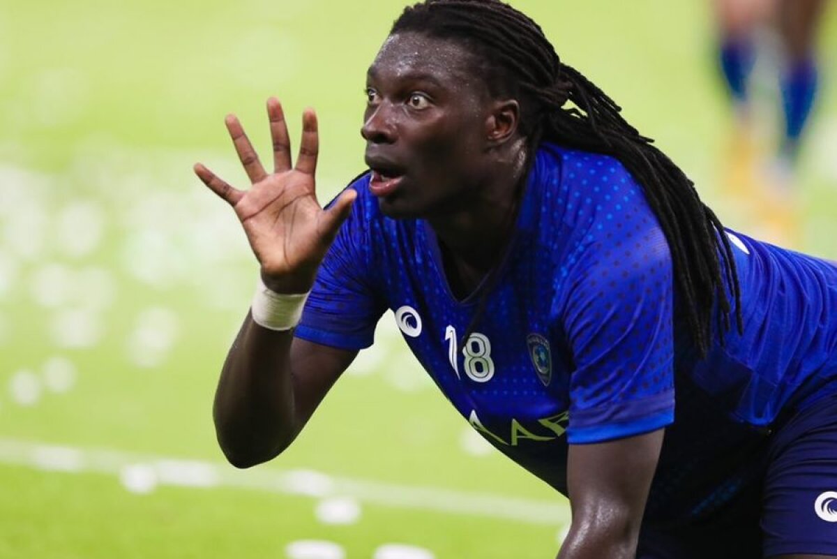 Al Ahli - Al Hilal 2-4 // FOTO + VIDEO Răzvan Lucescu, salvat de vedeta Gomis! Al Hilal s-a impus cu 4-2 în fața lui Al Ahli, după o revenire spectaculoasă în repriza a doua