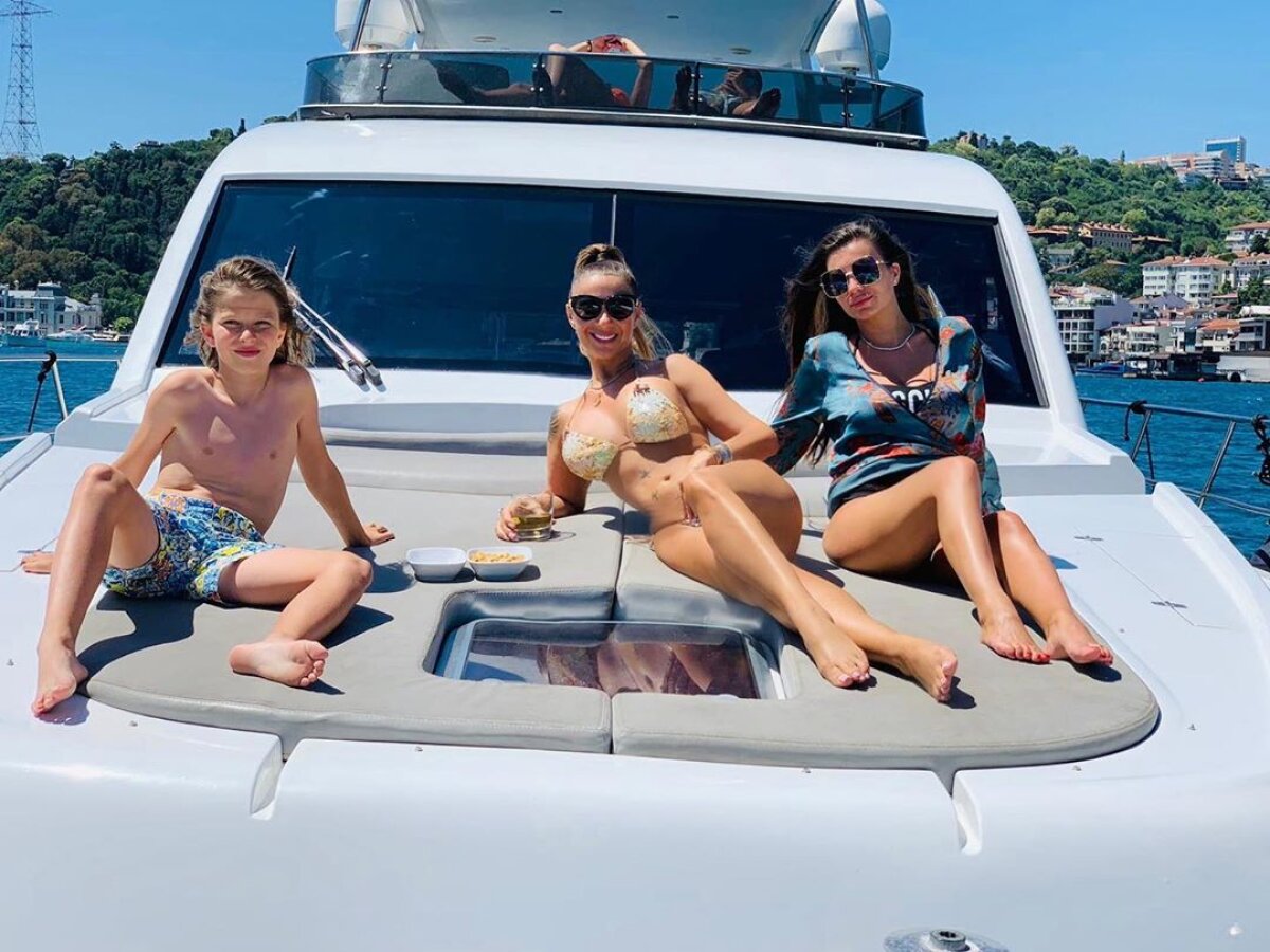 GALERIE FOTO Anamaria Prodan a incendiat Instagramul » Imagini SEXY de pe Bosfor, cu o frecvență fără precedent