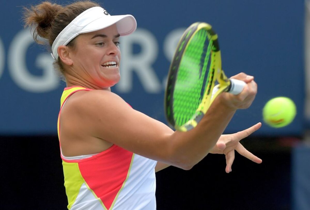 SIMONA HALEP - JENNIFER BRADY // VIDEO + FOTO Simona Halep învinge la Rogers Cup după un meci epuizant, cu tie-break în decisiv! Cu cine joacă în turul 3