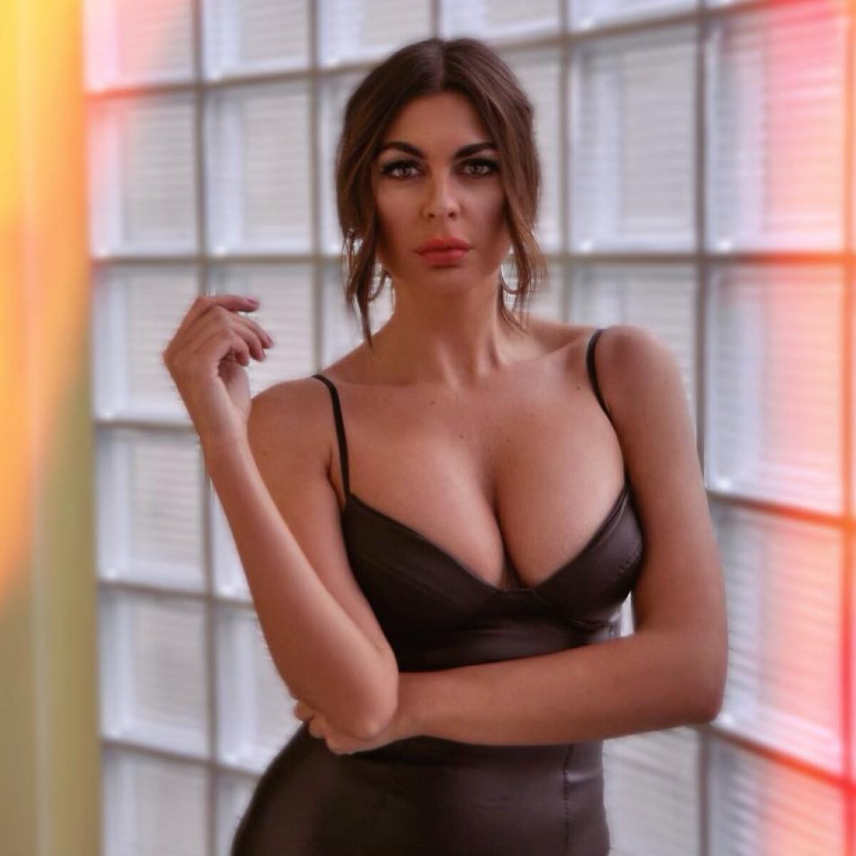 GALERIE FOTO RĂVĂȘITOARE Jolanda cea hot! Jurnalista de sport care uimește Italia