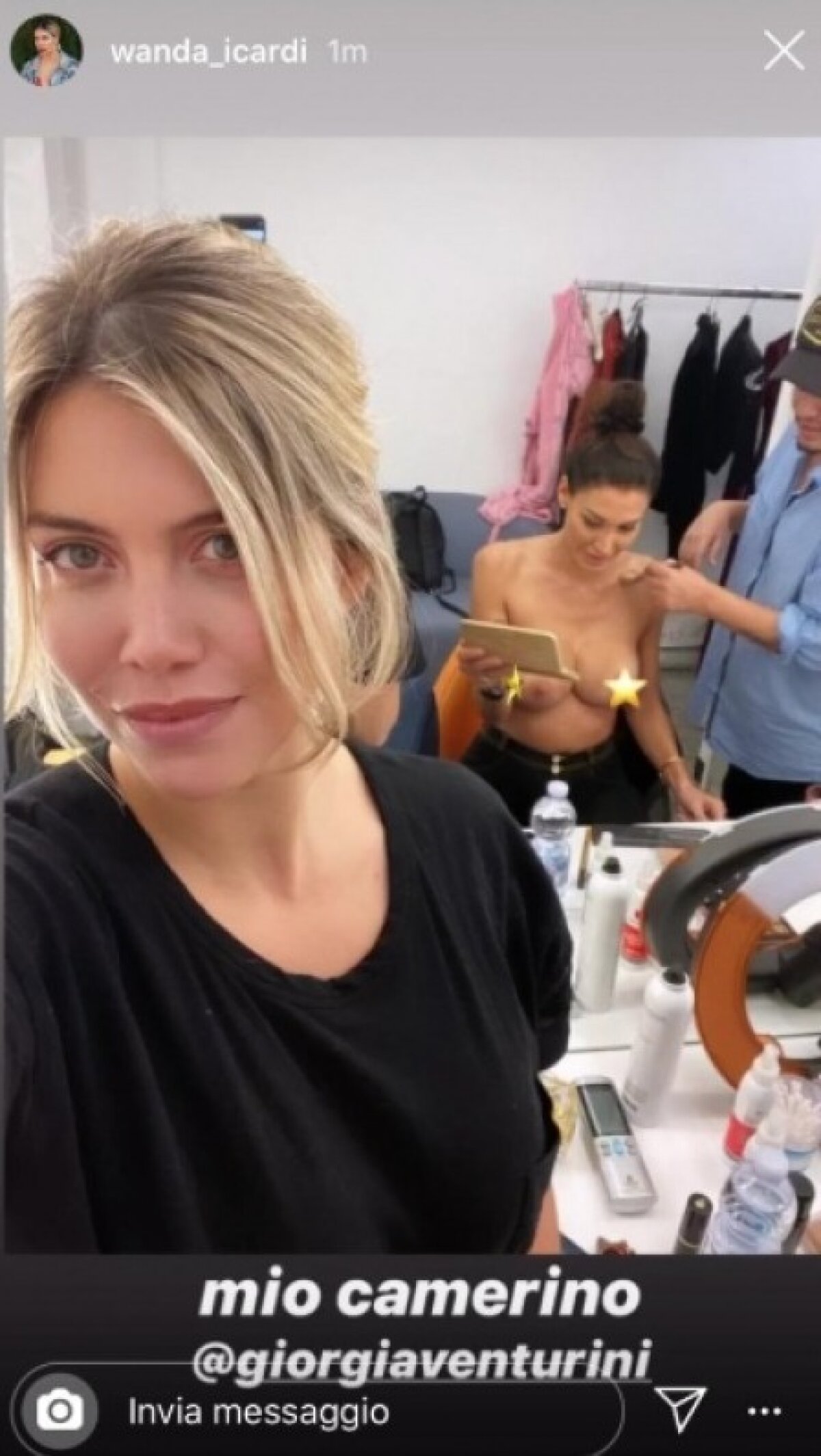 Atenție, imagini XXX! Wanda Nara a întrecut orice măsură! A postat un selfie cu Giorgia Venturini în sânii goi