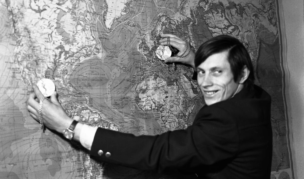 GALERIE FOTO Mila 70: Ivan Patzaichin împlinește azi 70 de ani » Povestea cu pagaia ruptă, cum a început toate competițiile cu un rateu și o carieră sportivă de predat în școli