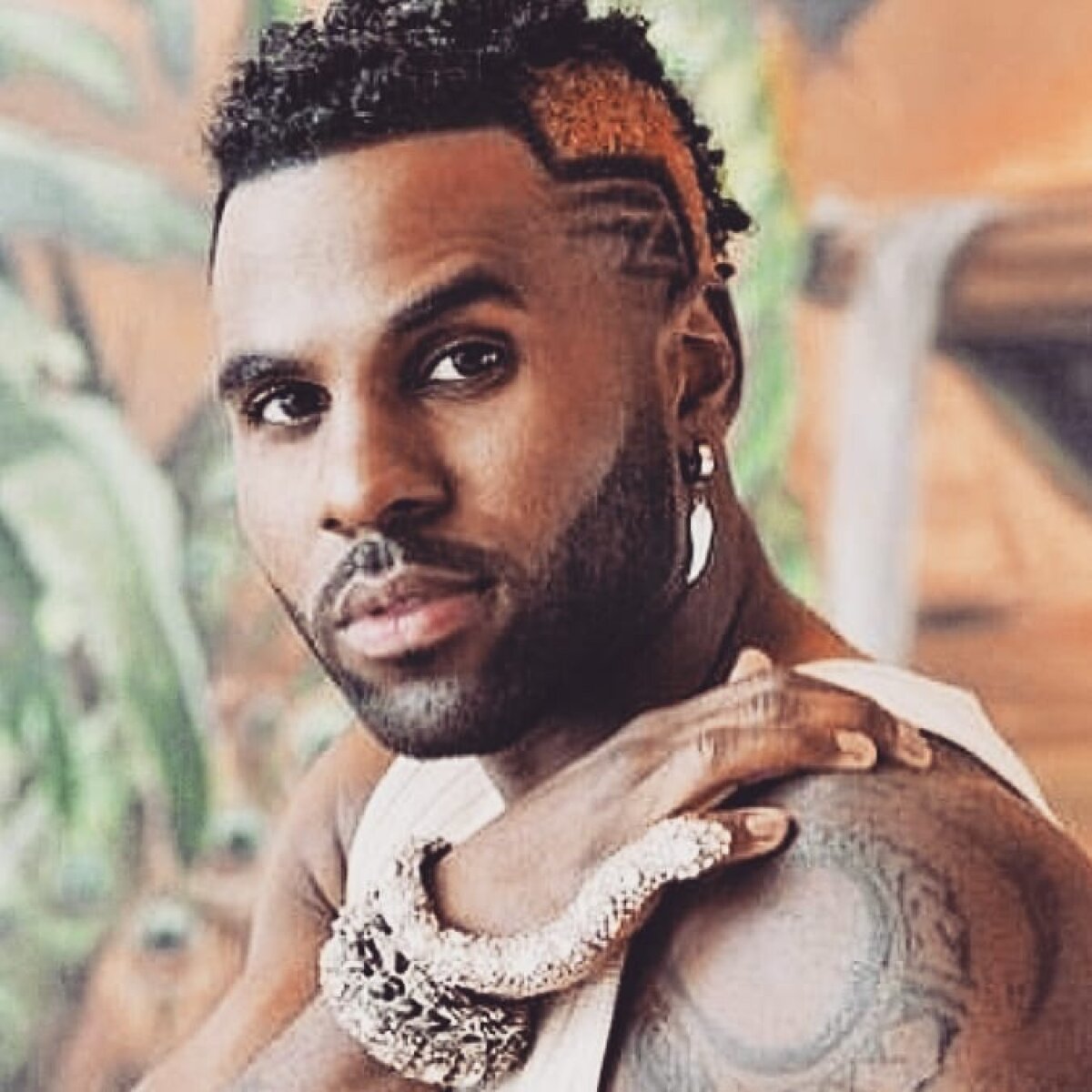 FOTO Jason Derulo, în război cu Instagramul după ce i-a fost ștearsă o poză în care apărea în boxeri mulați: „E discriminare!”