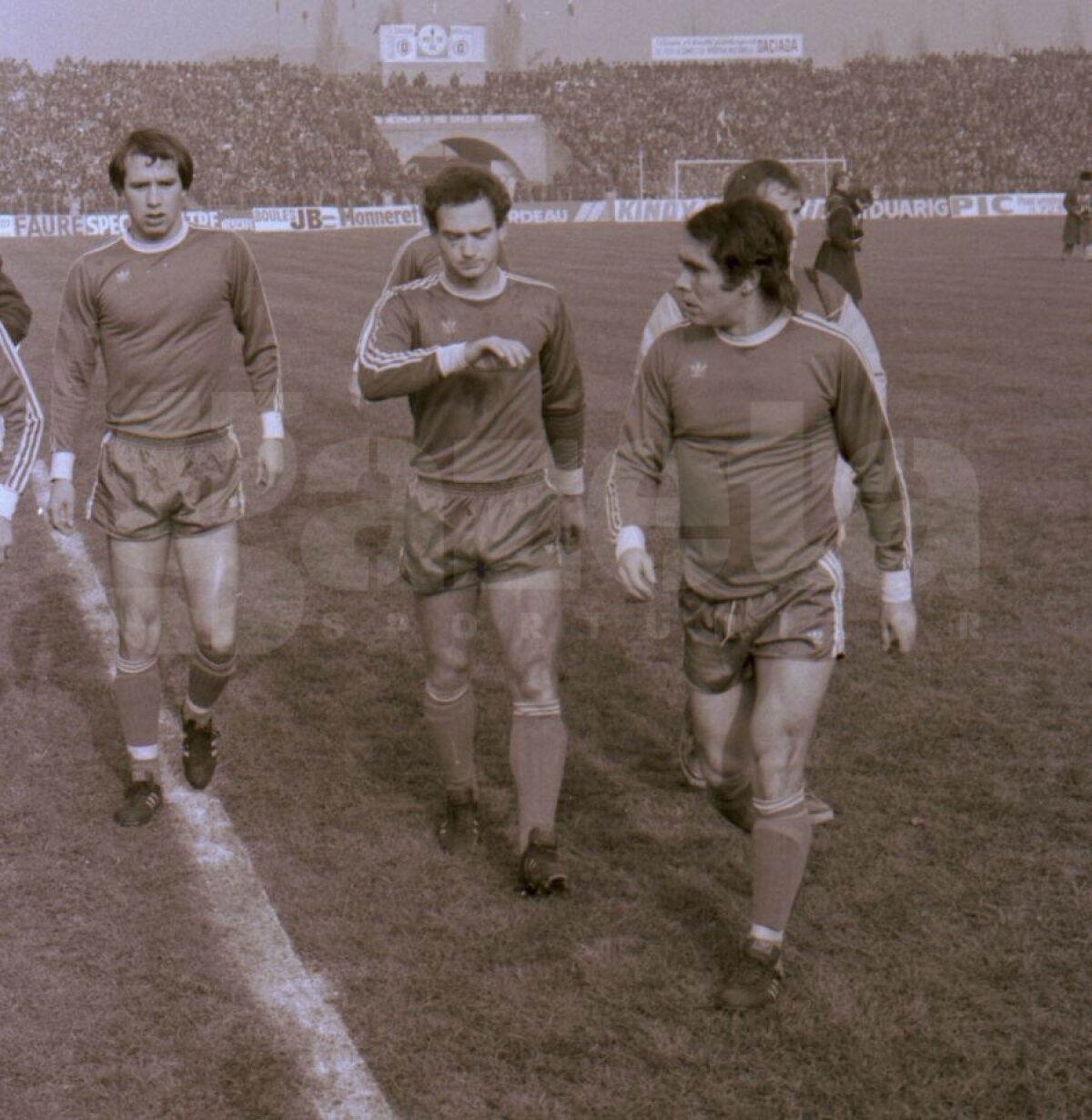 RETRO GSP // VIDEO+FOTO 8 decembrie, ziua marilor performanțe pentru Steaua, UTA și Craiova