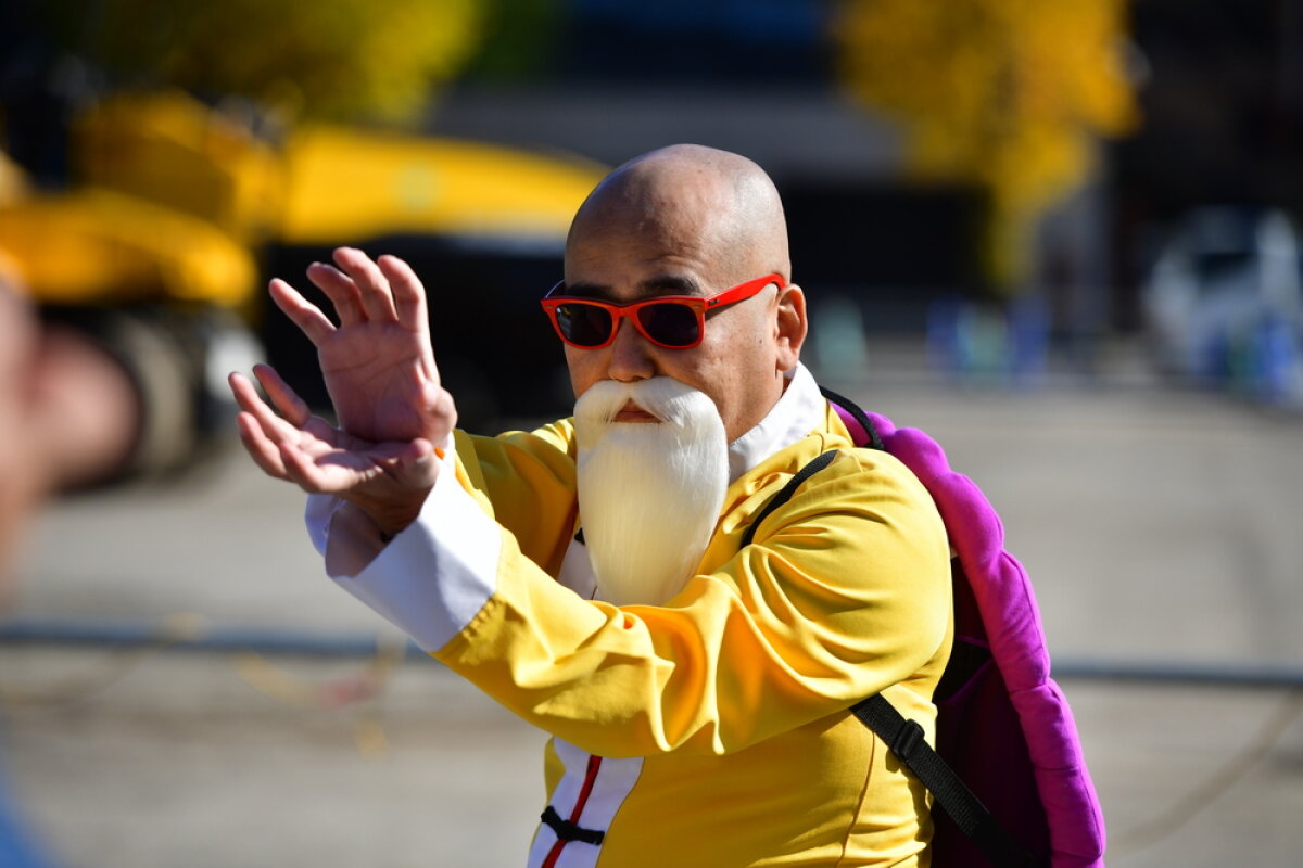 CORESPONDENȚĂ GSP DIN JAPONIA » România - Rusia 18-27 // Manga bate handbalul » Sala în care au jucat „tricolorele” a fost pustie, fanii erau la un festival de benzi desenate :D