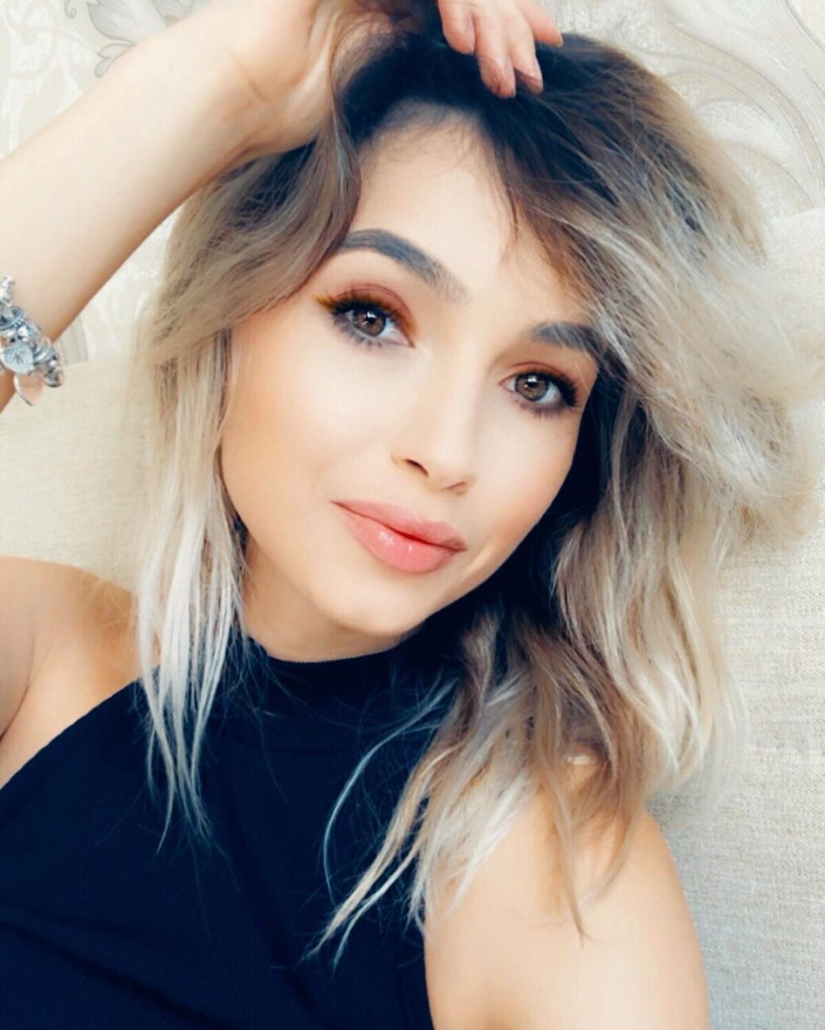 GALERIE FOTO // Viitorul joacă tare și în afara terenului! Cele mai frumoase iubite ale fotbaliștilor lui Hagi