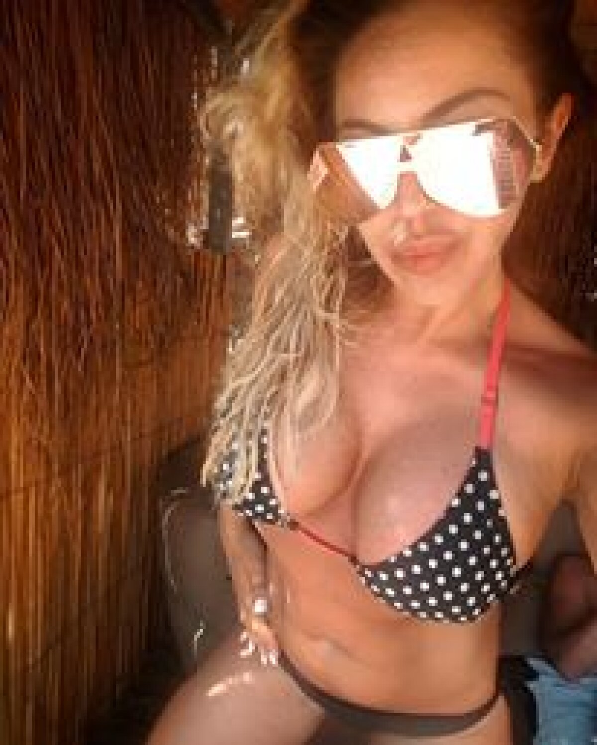 FOTO Roksana Gantova n-a uitat de Rapid nici de Sărbători: „Vreau de la Moșul să-mi garanteze că echipa mea promovează”