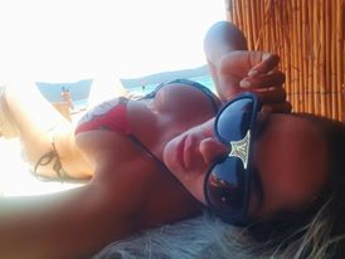 FOTO Roksana Gantova n-a uitat de Rapid nici de Sărbători: „Vreau de la Moșul să-mi garanteze că echipa mea promovează”