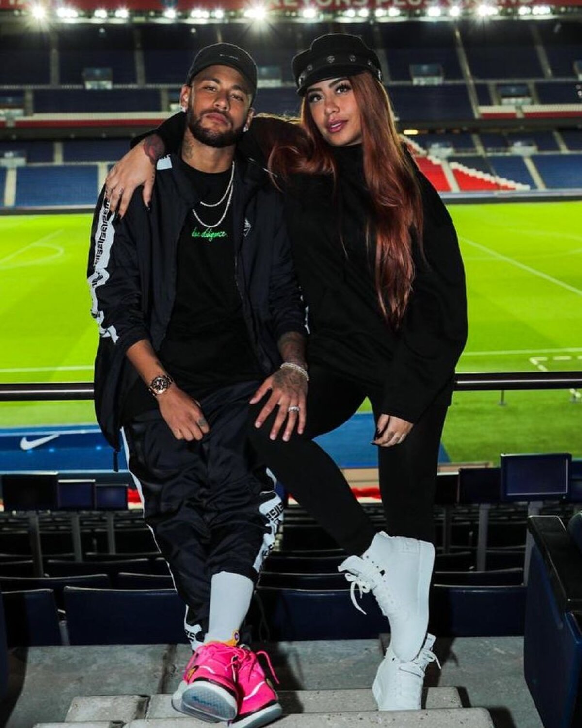 GALERIE FOTO Sora lui Neymar, vacanță într-un resort exclusivist din Brazilia! S-a pozat în cele mai hot ipostaze