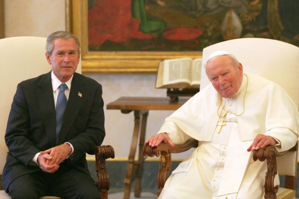 Papa Ioan Paul al II-lea. 100 de ani de la nașterea celui mai iubit Suveran Pontif: membru onorific la un club din Bundesliga și multiple legături cu sportul